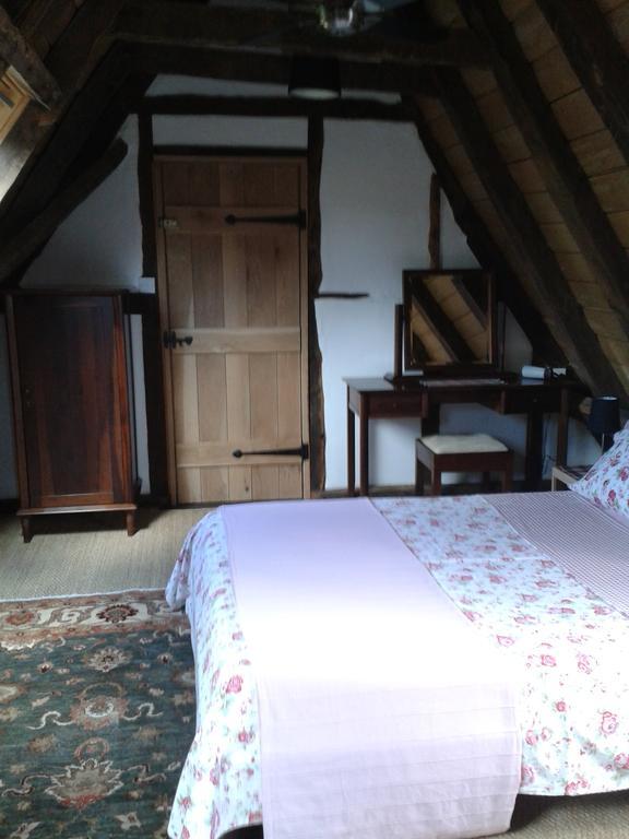 Chambres D'Hotes Maison Paillet 몽토리 외부 사진